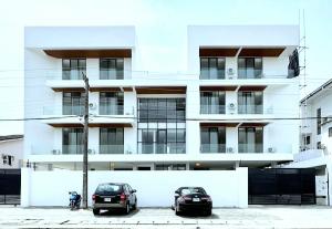 2 bedroom Flat & Apartment For Sale Lekki Phase 1 Lagos
