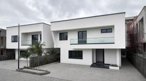 4 bedroom Detached Bungalow For Sale Lekki Phase 1, Freedom Way Lekki Phase 1 Lagos