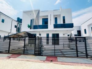5 bedroom Detached Duplex For Sale Orchid Road By Chevron Tollgate Lekki Phase 2 Lagos