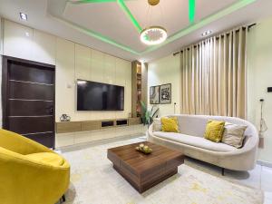 2 bedroom Flat & Apartment Short let Magodo GRA Phase 2 Kosofe/Ikosi Lagos 2 bedroom Flat & Apartment Short let Magodo GRA Phase 2 Kosofe/Ikosi Lagos