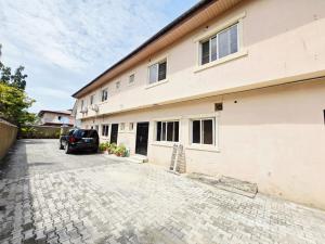 3 bedroom Office For Rent Lekki Phase 1 Lagos