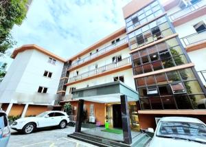 9 bedroom Office For Sale Victoria Island Lagos