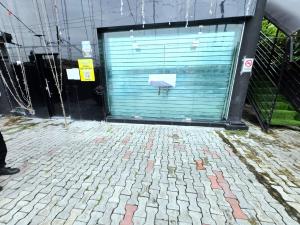 1 bedroom Shop For Rent Lekki Phase 1 Lagos