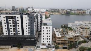 4 bedroom Maisonette For Sale Banana Island Ikoyi Lagos