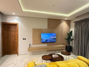 1 bedroom Flat & Apartment Short let Lekki Phase 1 Lagos