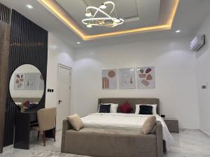 1 bedroom Shared Apartment Short let Orchid Road Lekki Expressway Lagos