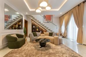 2 bedroom Self Contain Short let Off Admiralty Way Lekki Phase 1 Lagos 2 bedroom Self Contain Short let Off Admiralty Way Lekki Phase 1 Lagos