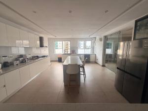 4 bedroom Maisonette For Rent Banana 🍌 Island Road Ikoyi Lagos. Banana Island Ikoyi Lagos