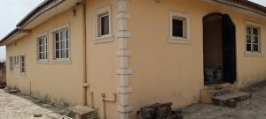 4 bedroom Detached Bungalow For Sale Idi Shin Idishin Ibadan Oyo 4 bedroom Detached Bungalow For Sale Idi Shin Idishin Ibadan Oyo