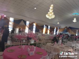 10 bedroom Hotel For Sale Ibadan Polytechnic/University of Ibadan Oyo