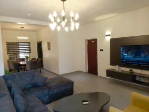 3 bedroom Block Of Flats For Rent Zone 6 Wuse Abuja Phase 1 