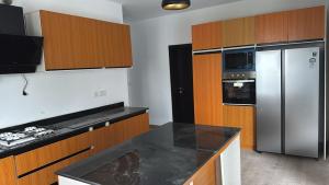 3 bedroom Flat & Apartment For Rent Ikeja GRA Lagos