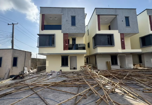 4 bedroom Detached Duplex For Sale 5mins Adeniyi Jnes Behind Dideolu Ogba Bus-stop Lagos
