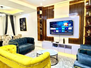 3 bedroom Self Contain Short let Vgc Ikota Lekki Lagos 3 bedroom Self Contain Short let Vgc Ikota Lekki Lagos