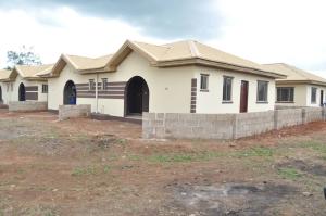 2 bedroom Block Of Flats For Sale Lufa Town After Redeern Camp , Ibadan Expressway Sagamu Ogun