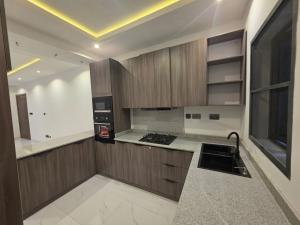 3 bedroom Flat & Apartment For Sale Ikate Ilasan Lekki Lagos