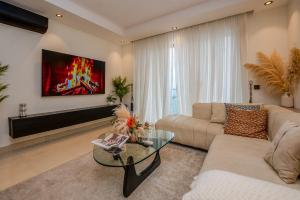 3 bedroom Flat & Apartment For Rent Oniru Victoria Island Lagos