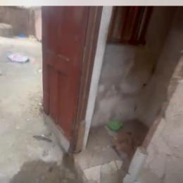 1 bedroom Self Contain For Rent Ijesha Surulere Lagos 1 bedroom Self Contain For Rent Ijesha Surulere Lagos