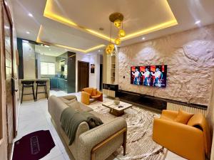 2 bedroom Block Of Flats For Rent Lekki Chevy View Chevron Drive Lekki Lagos