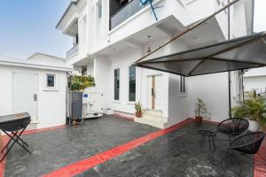 4 bedroom Duplex For Rent Chevy View Estate Chevron Drive Lekki Lagos