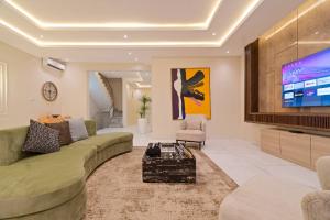 4 bedroom Flat & Apartment Short let Victoria Island Lagos 4 bedroom Flat & Apartment Short let Victoria Island Lagos