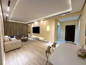 2 bedroom Flat & Apartment For Rent Banana Island Ikoyi Lagos