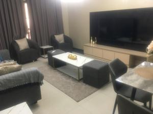 2 bedroom Block Of Flats For Rent Shonibare Estate Maryland Lagos
