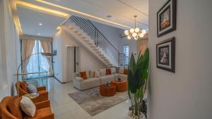 4 bedroom Self Contain For Rent Send A Dm Or Call For Further Enquiries +23408108543429 +2348073908678 Ikate Elegushi Lekki Lagos 4 bedroom Self Contain For Rent Send A Dm Or Call For Further Enquiries +23408108543429 +2348073908678 Ikate Elegushi Lekki Lagos