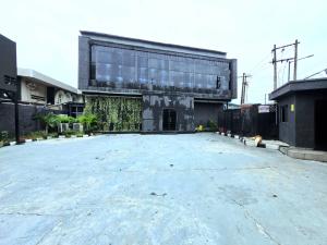 7 bedroom Restaurant/Bar For Rent Victoria Island Lagos