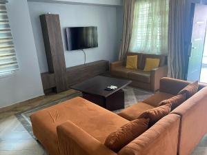 2 bedroom Maisonette For Rent Opposite Freedom Way Lekki Phase 1 Lagos