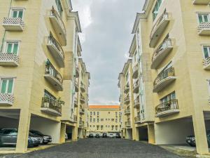 1 bedroom Self Contain For Rent Ikoyi Lagos