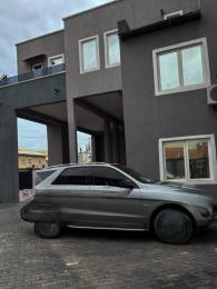 1 bedroom Self Contain For Rent Lekki Phase 1 Lagos