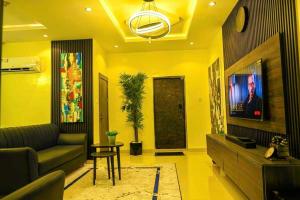 2 bedroom Flat & Apartment For Sale Off Freedom Way Lekki Lagos