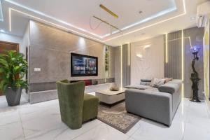 2 bedroom Flat & Apartment For Rent Lekki Phase 1 Lagos