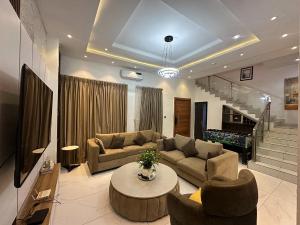3 bedroom Maisonette For Rent Ikate Elegushi Lekki Lagos