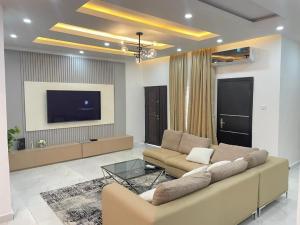 2 bedroom Self Contain Short let Francis Omojiade Crescent, Off Howard Edafe Street, Eti Osa 105102, Lagos Ikate Elegushi Lekki Lagos 2 bedroom Self Contain Short let Francis Omojiade Crescent, Off Howard Edafe Street, Eti Osa 105102, Lagos Ikate Elegushi Lekki Lagos