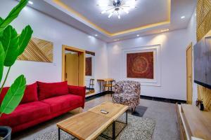 1 bedroom Self Contain Short let Simeon Akinlonu Street Oniru Victoria Island Lagos 1 bedroom Self Contain Short let Simeon Akinlonu Street Oniru Victoria Island Lagos