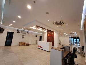 Office For Rent Admiralty Way Lekki Phase 1 Lagos Office For Rent Admiralty Way Lekki Phase 1 Lagos