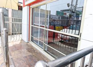 1 bedroom Shop For Rent Lekki Phase 1 Lagos 1 bedroom Shop For Rent Lekki Phase 1 Lagos