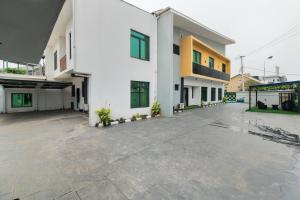 4 bedroom Detached Duplex Short let Admiralty Way Lekki Phase 1 Lagos 4 bedroom Detached Duplex Short let Admiralty Way Lekki Phase 1 Lagos