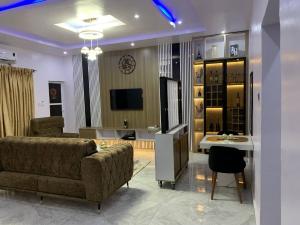 2 bedroom Block Of Flats Short let Ikeja  Lagos 2 bedroom Block Of Flats Short let Ikeja  Lagos