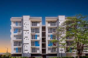 3 bedroom Shared Apartment For Sale . Ilupeju Lagos