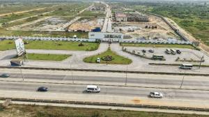 Mixed use Land For Sale Along Lekki Expressway Lagos