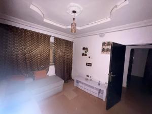 1 bedroom Block Of Flats For Rent Arowosegbe Arapaja Area Odo Ona Kekere Odo ona Ibadan Oyo