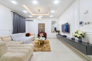 3 bedroom Short Stay Short let Ikate Lekki Lagos 3 bedroom Short Stay Short let Ikate Lekki Lagos