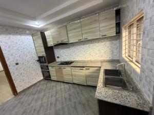 2 bedroom Block Of Flats For Rent Guzape Abuja Phase 1 