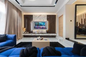 1 bedroom Flat & Apartment Short let Lekki Phase 1 Lagos