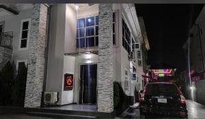 10 bedroom Hotel For Rent Mobile Road Ajah Lagos