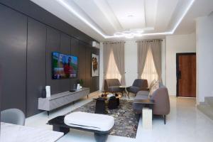 3 bedroom Terraced Duplex Short let Ikate Lekki Phase 1 Lagos