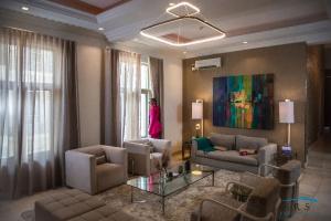 3 bedroom House Short let Victoria Island Lagos